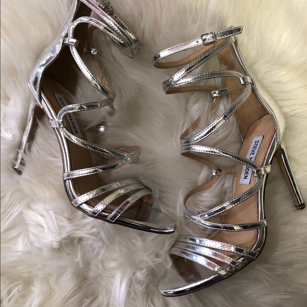 Steve Madden Silver Heels Size 6